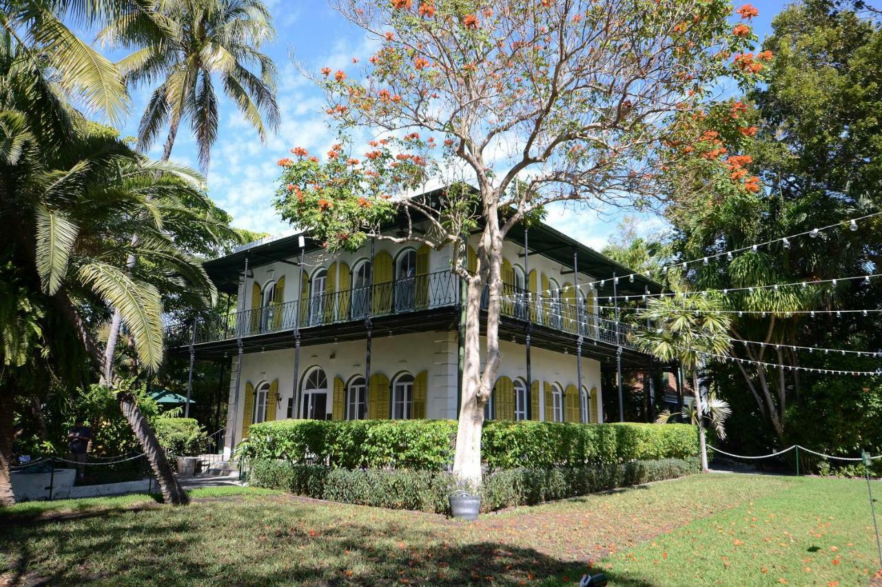 Duval Corner Villa Key West Exterior photo